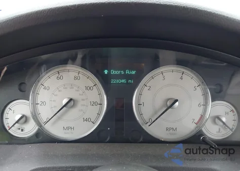 2005 Chrysler 300 Touring из США, поврежденный, VIN 2C3JA53G85H152574